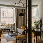 Fragola Old Town Apartment