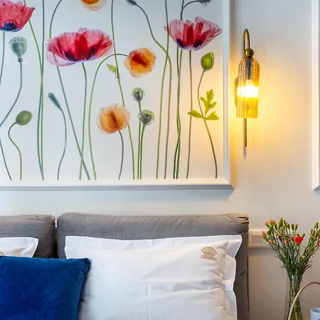 Fragola Old Town Apartment *