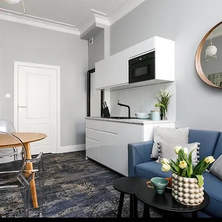 Apartment Fragola Old Town
