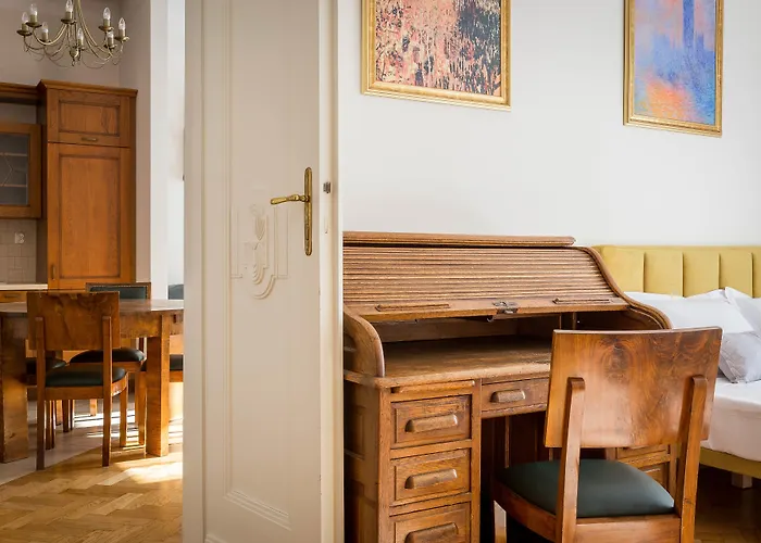 Fragola Old Town شقة *