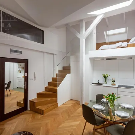 Apartment Fragola Old Town