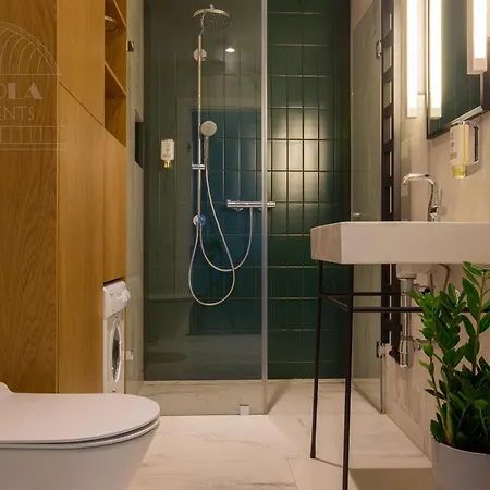 Fragola Old Town Apartment